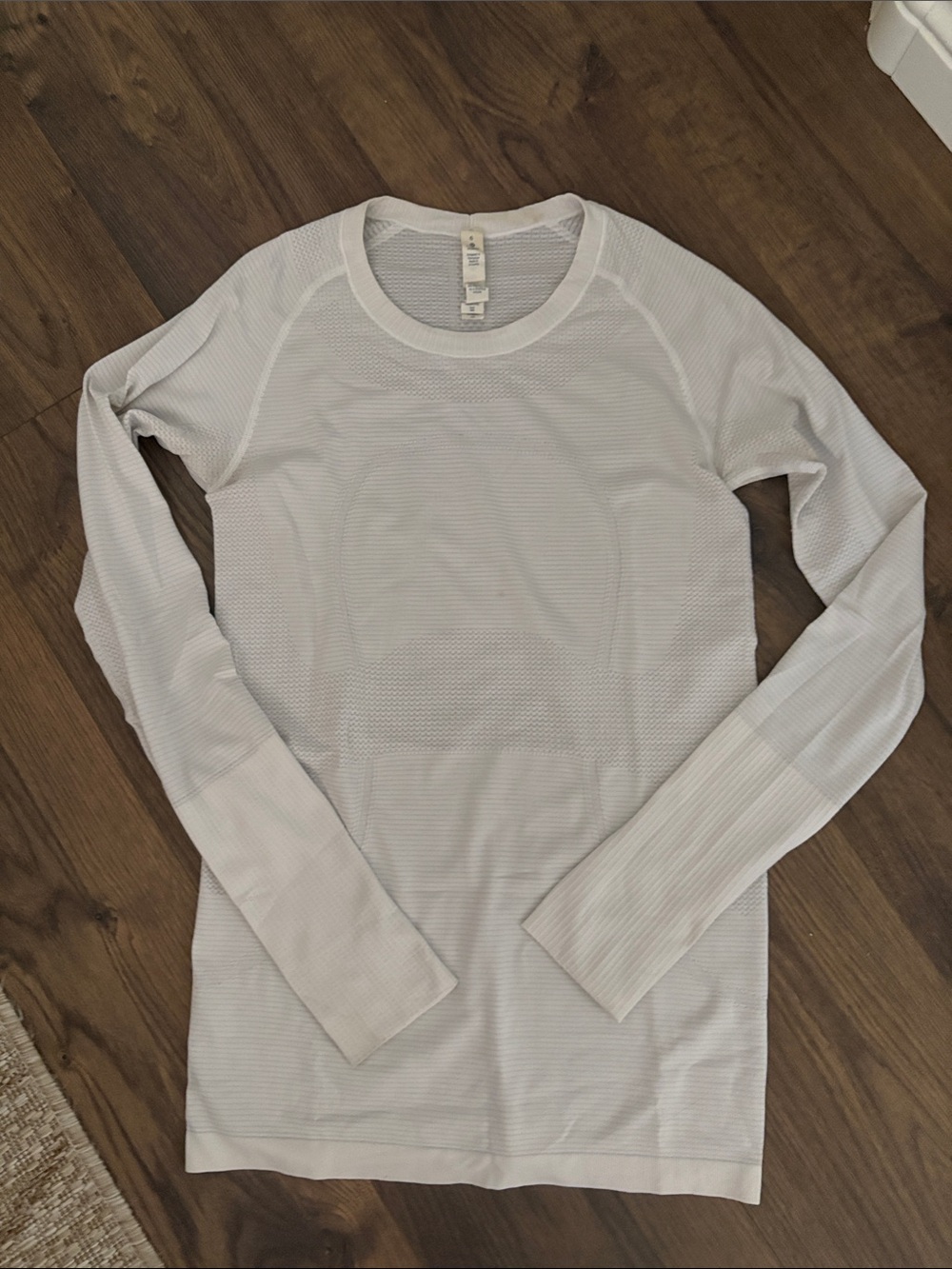 Lululemon Swiftly Tech White Long-Sleeve Top